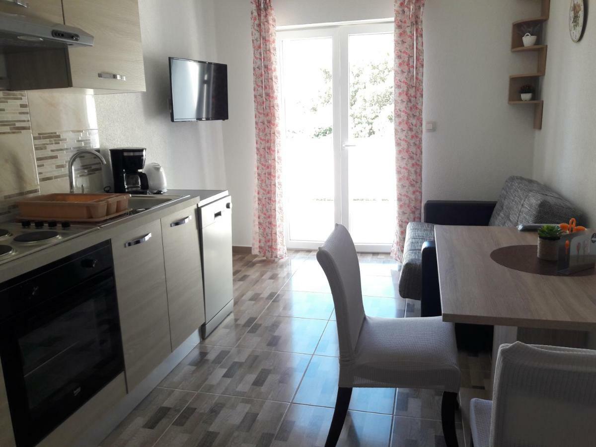 Apartman Miljenko - Matovica Kampor Екстер'єр фото